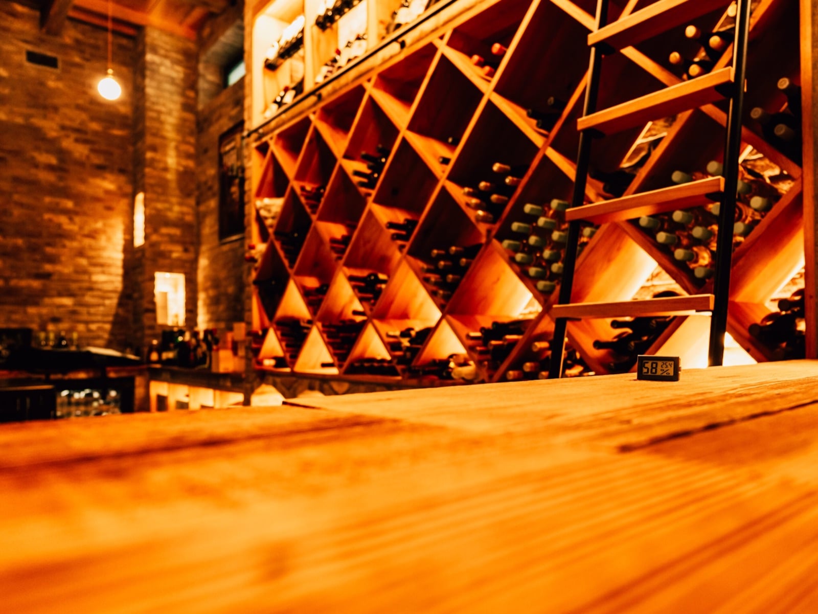 Businessfotografie Wein Keller – REFLECT Solothurn, Bild 2